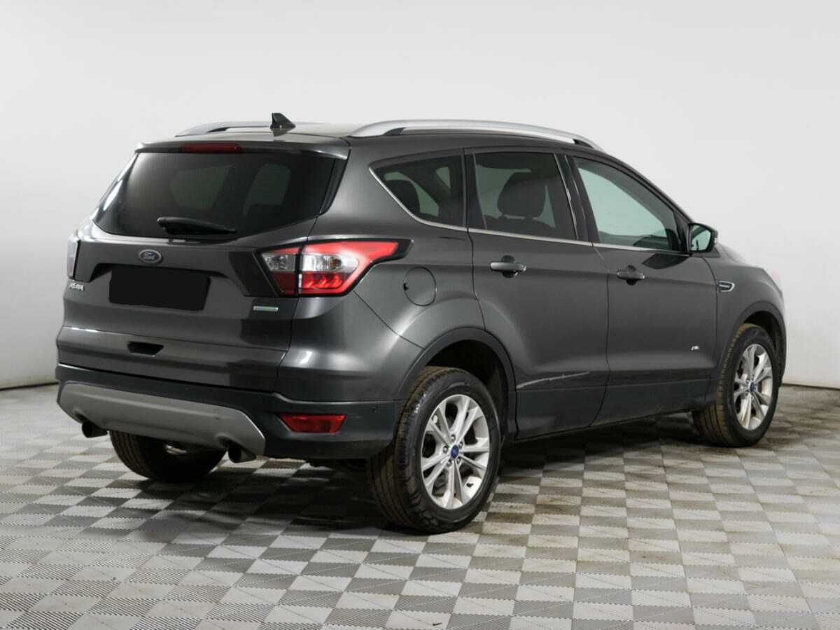 Ford Kuga 2017 года с пробегом. Фото: #3