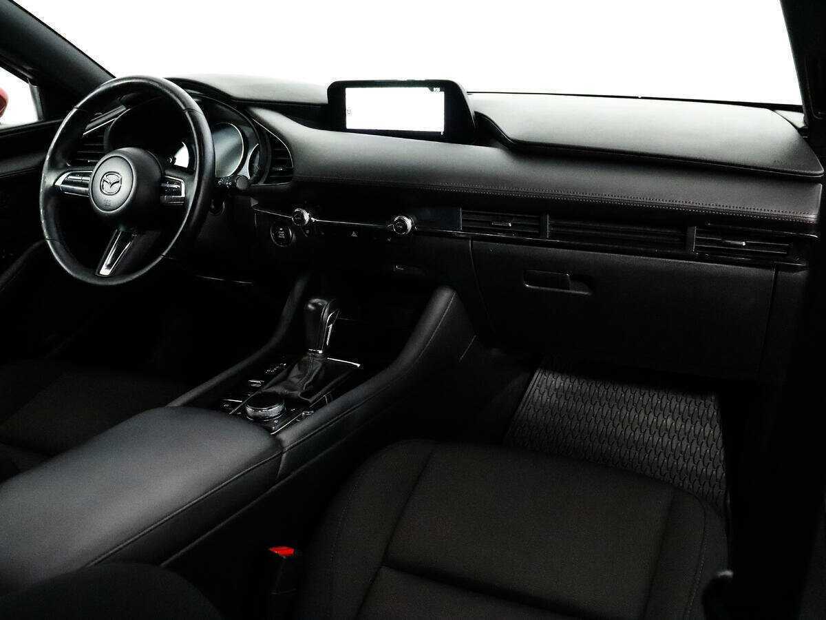Mazda 3 2019 года с пробегом. Фото: #8