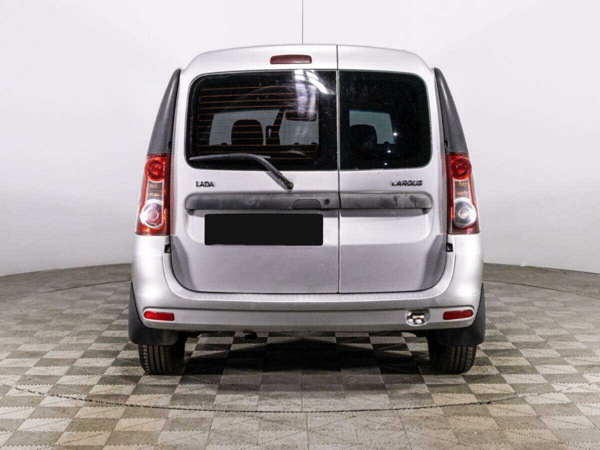 Lada (ВАЗ) Largus 2015 года с пробегом. Фото: #5