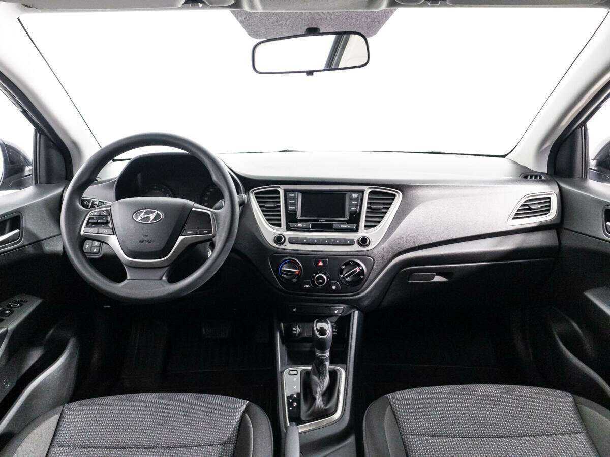 Hyundai Solaris 2021 года с пробегом. Фото: #12