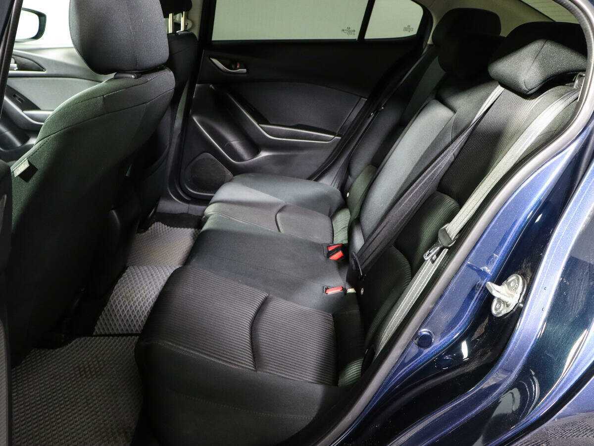 Mazda 3 2014 года с пробегом. Фото: #6