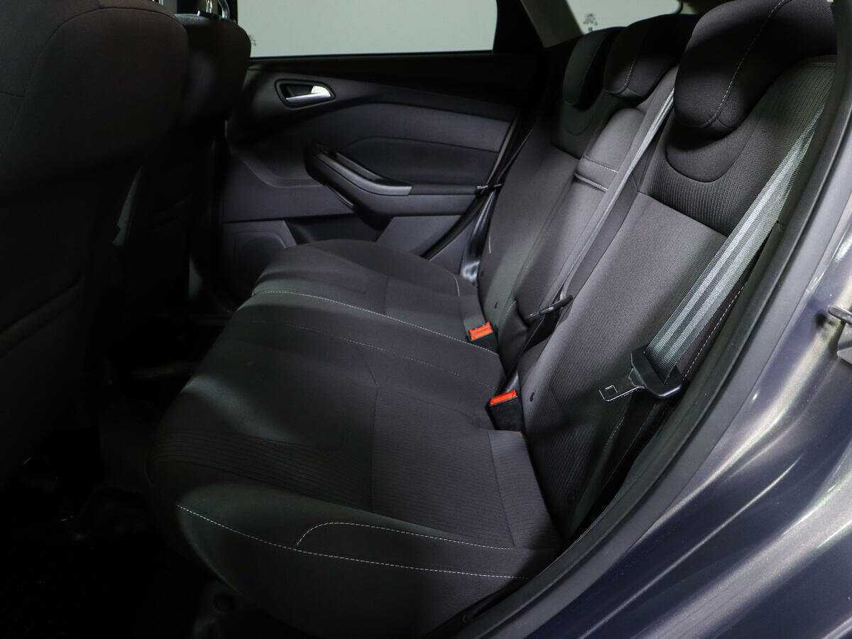 Ford Focus 2012 года с пробегом. Фото: #7