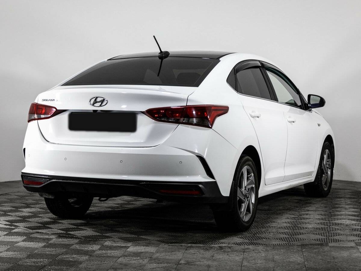 Hyundai Solaris 2021 года с пробегом. Фото: #3