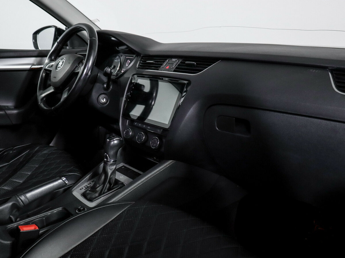 Skoda Octavia 2013 года с пробегом. Фото: #6