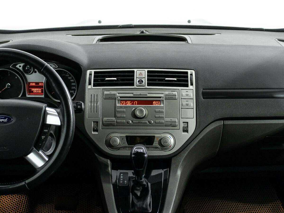 Ford Kuga 2012 года с пробегом. Фото: #13