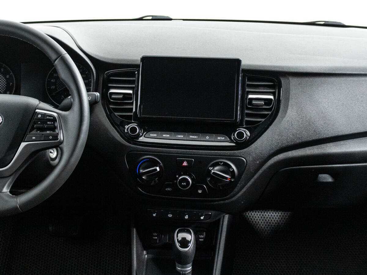 Hyundai Solaris 2021 года с пробегом. Фото: #13