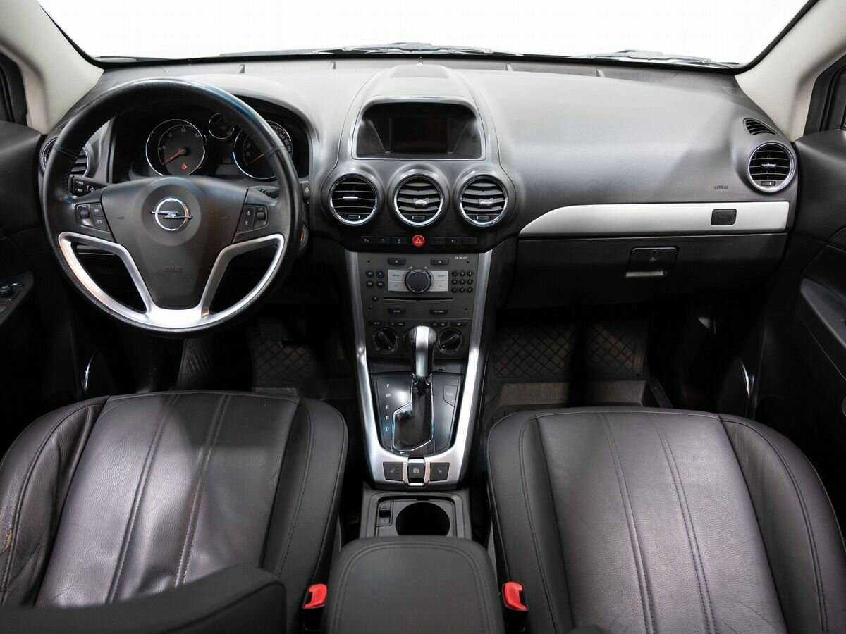 Opel Antara 2013 года с пробегом. Фото: #12