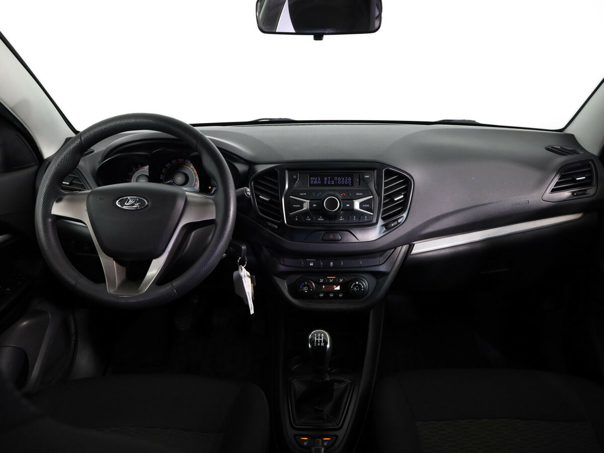 Lada (ВАЗ) Vesta 2017 года с пробегом. Фото: #6