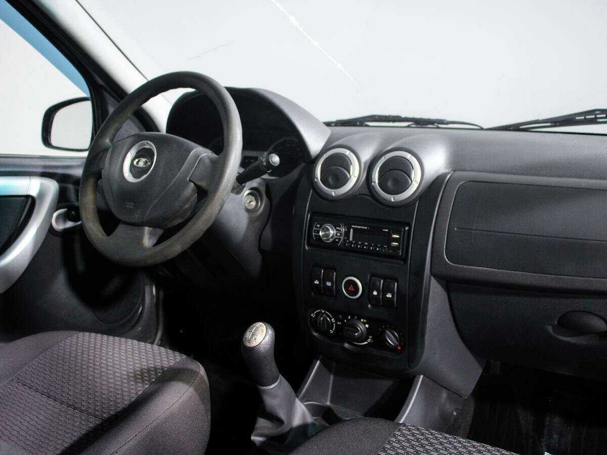 Lada (ВАЗ) Largus 2017 года с пробегом. Фото: #8