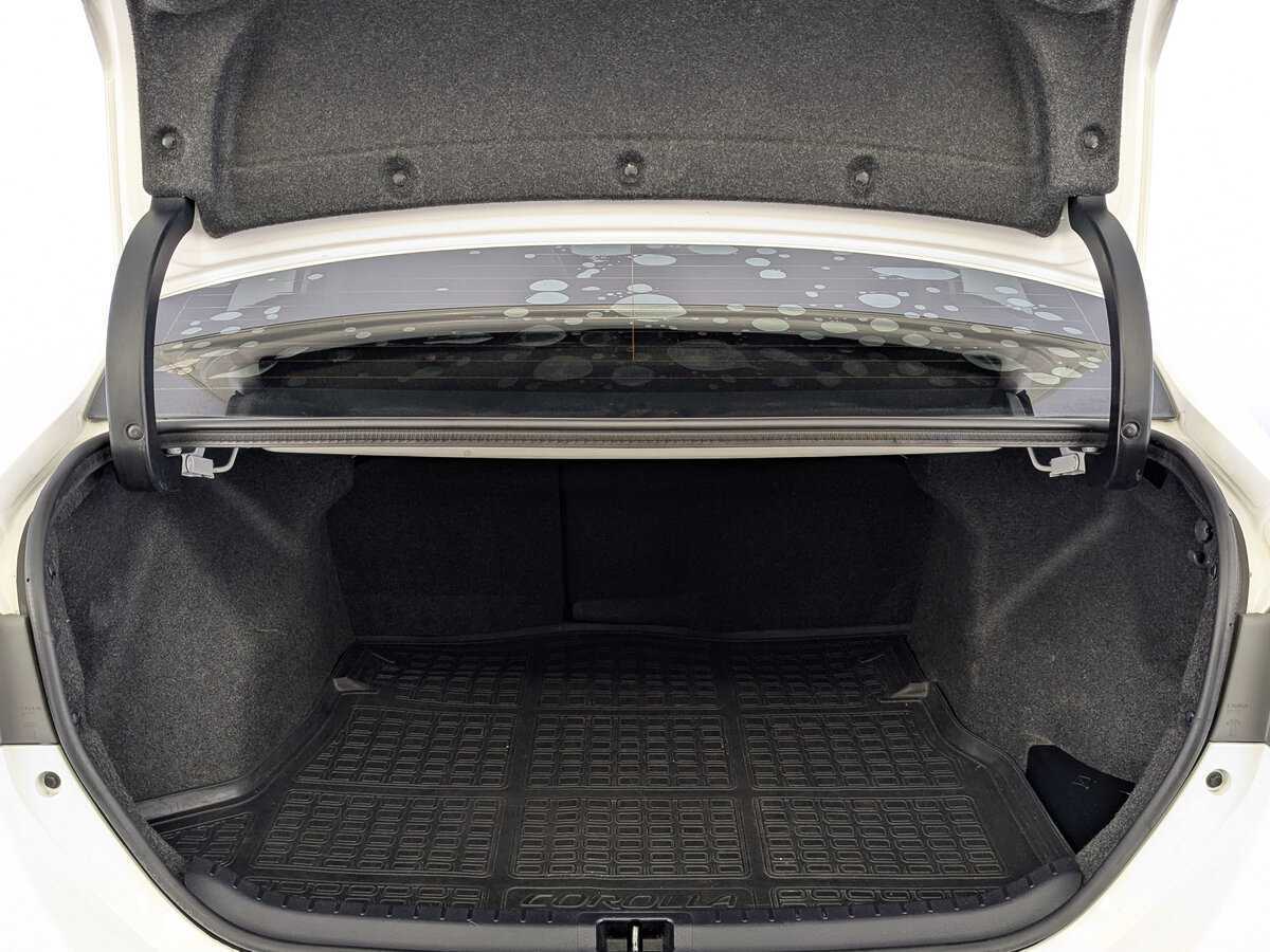 Toyota Corolla 2014 года с пробегом. Фото: #9