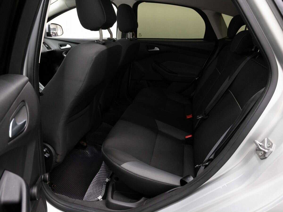 Ford Focus 2013 года с пробегом. Фото: #9