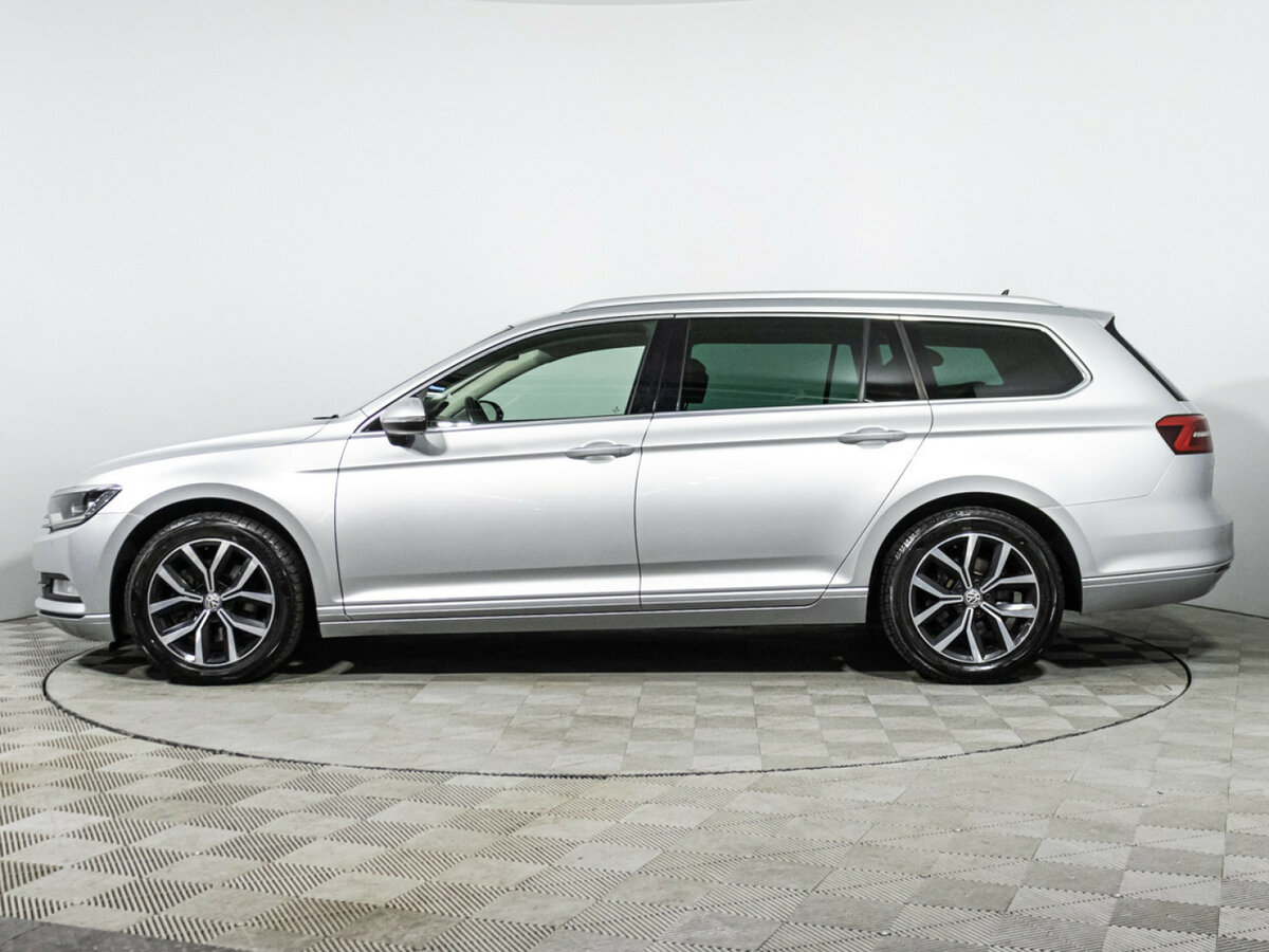 Volkswagen Passat 2017 года с пробегом. Фото: #7