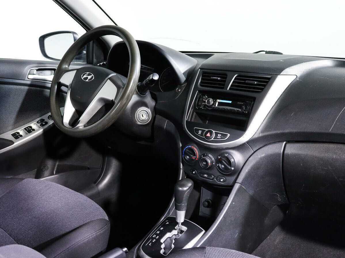 Hyundai Solaris 2013 года с пробегом. Фото: #8