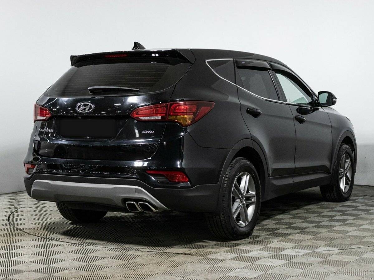 Hyundai Santa Fe 2018 года с пробегом. Фото: #4