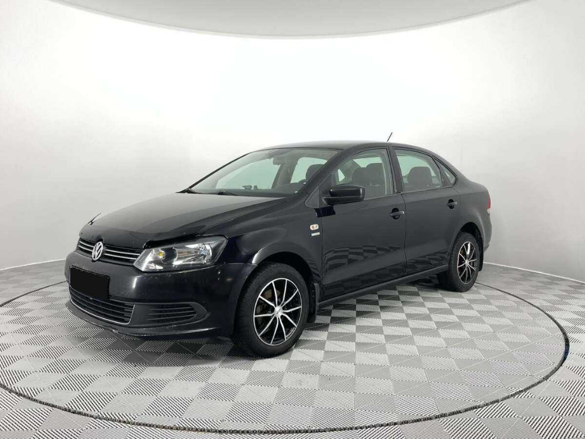Volkswagen Polo 2013 года с пробегом. Посмотреть фото