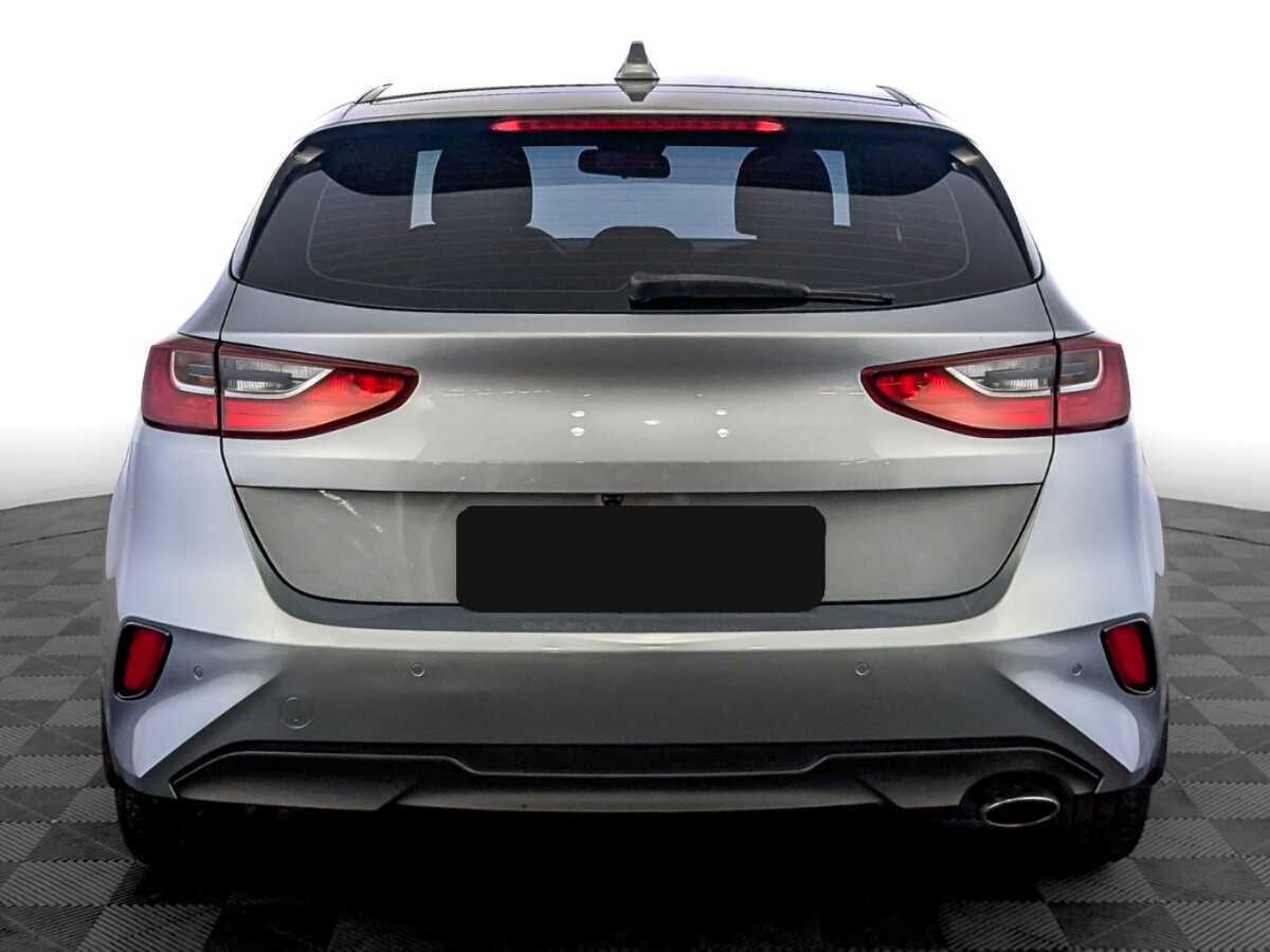 Kia Ceed 2021 года с пробегом. Фото: #5