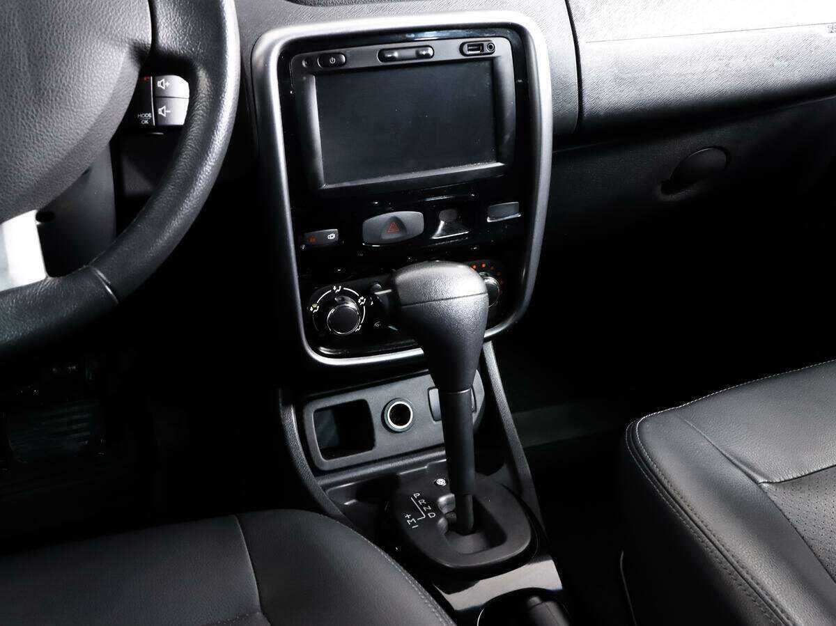 Renault Duster 2013 года с пробегом. Фото: #11
