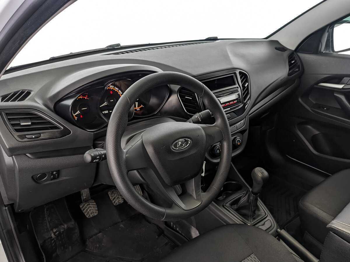 Lada (ВАЗ) Vesta 2021 года с пробегом. Фото: #10