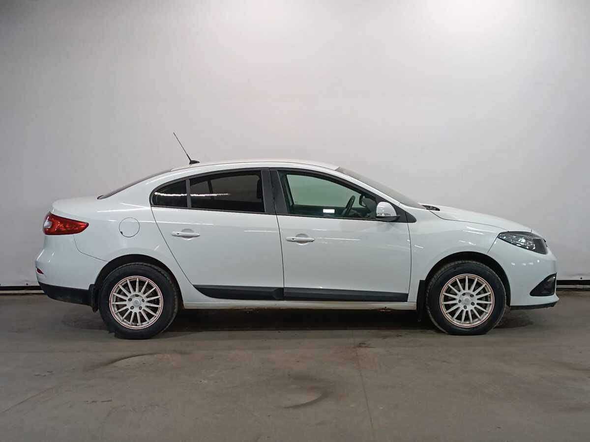 Renault Fluence 2016 года с пробегом. Фото: #3