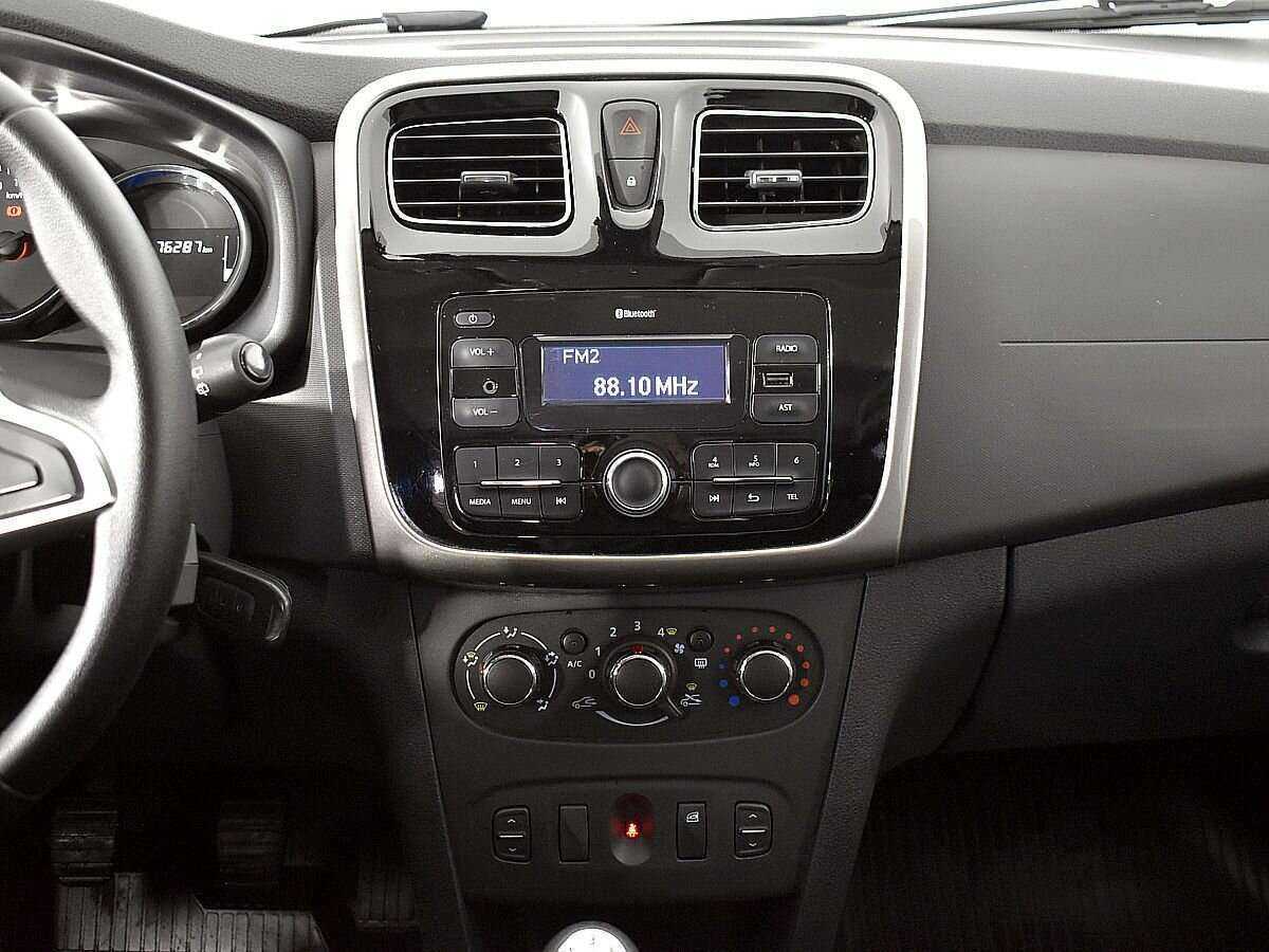 Renault Sandero 2020 года с пробегом. Фото: #11