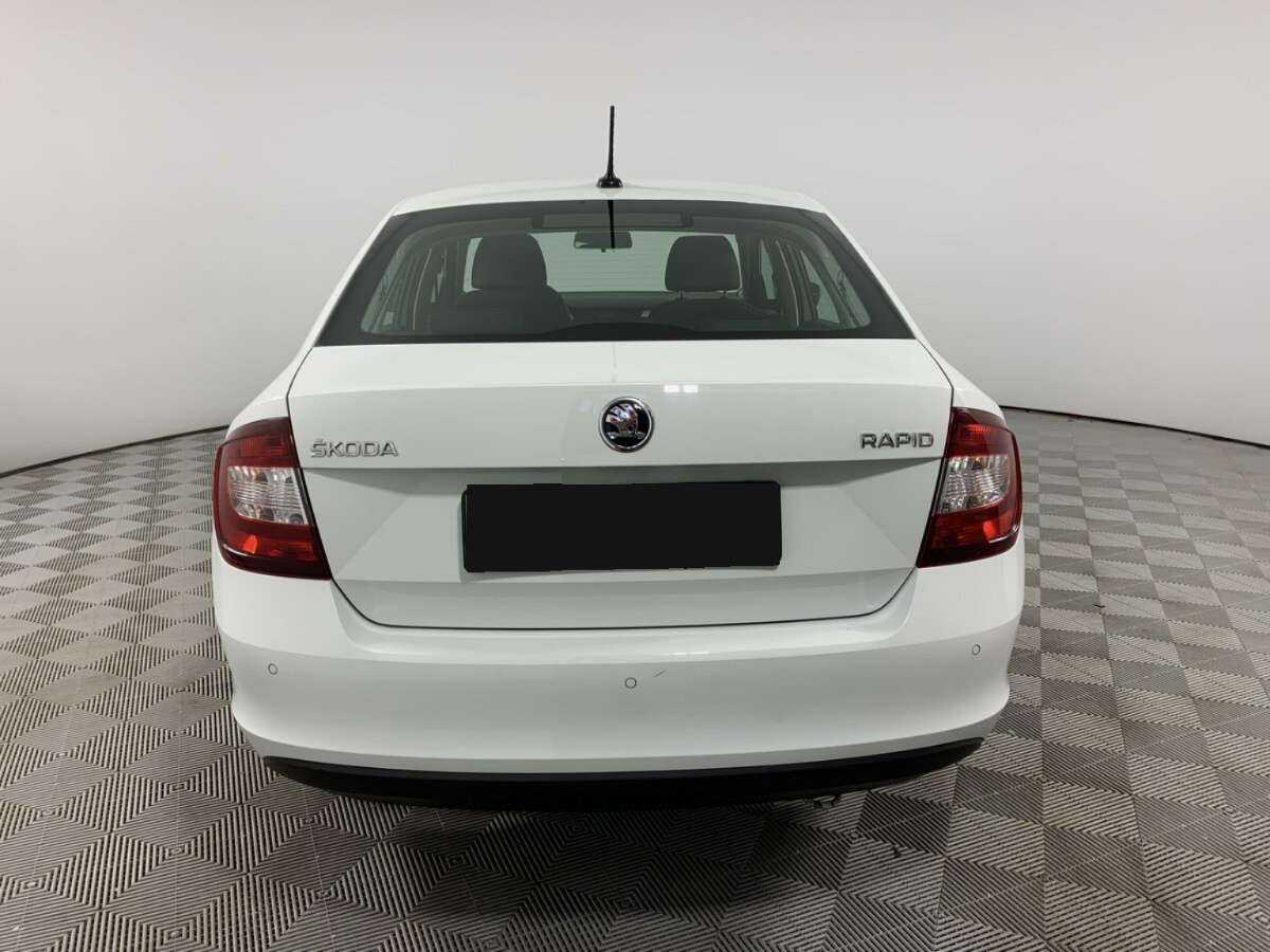 Skoda Rapid 2019 года с пробегом. Фото: #5