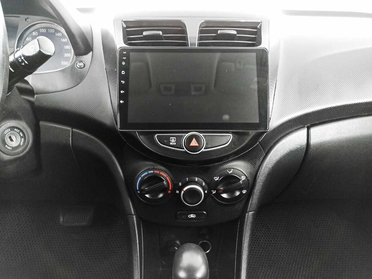 Hyundai Solaris 2013 года с пробегом. Фото: #14