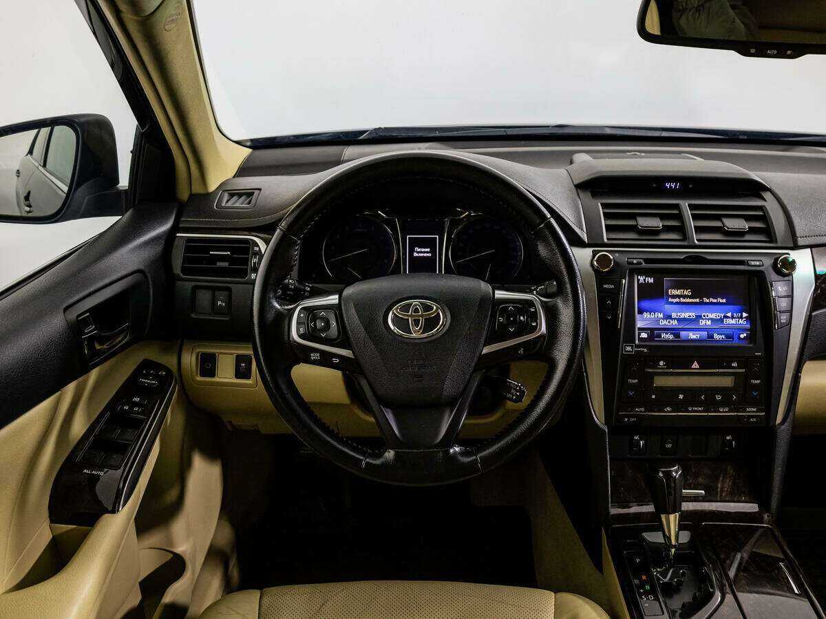 Toyota Camry 2015 года с пробегом. Фото: #12