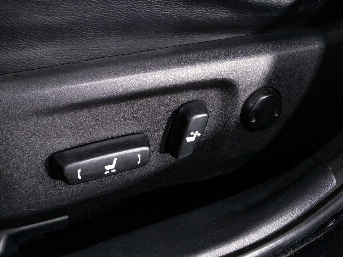 Toyota Camry 2013 года с пробегом. Фото: #14