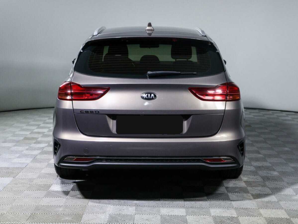 Kia Ceed 2019 года с пробегом. Фото: #5