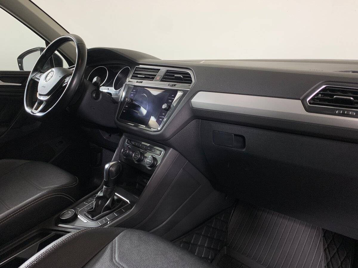 Volkswagen Tiguan 2019 года с пробегом. Фото: #12