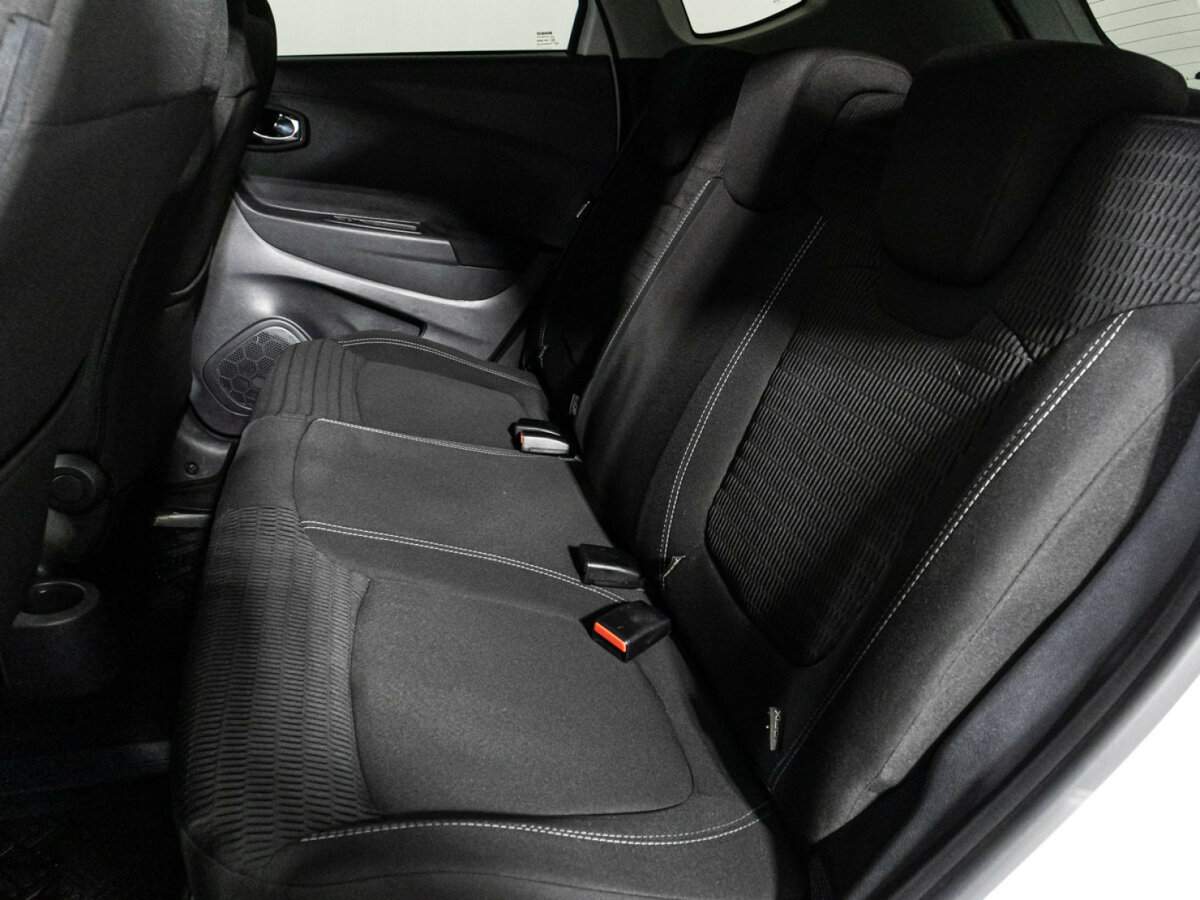 Renault Kaptur 2017 года с пробегом. Фото: #9