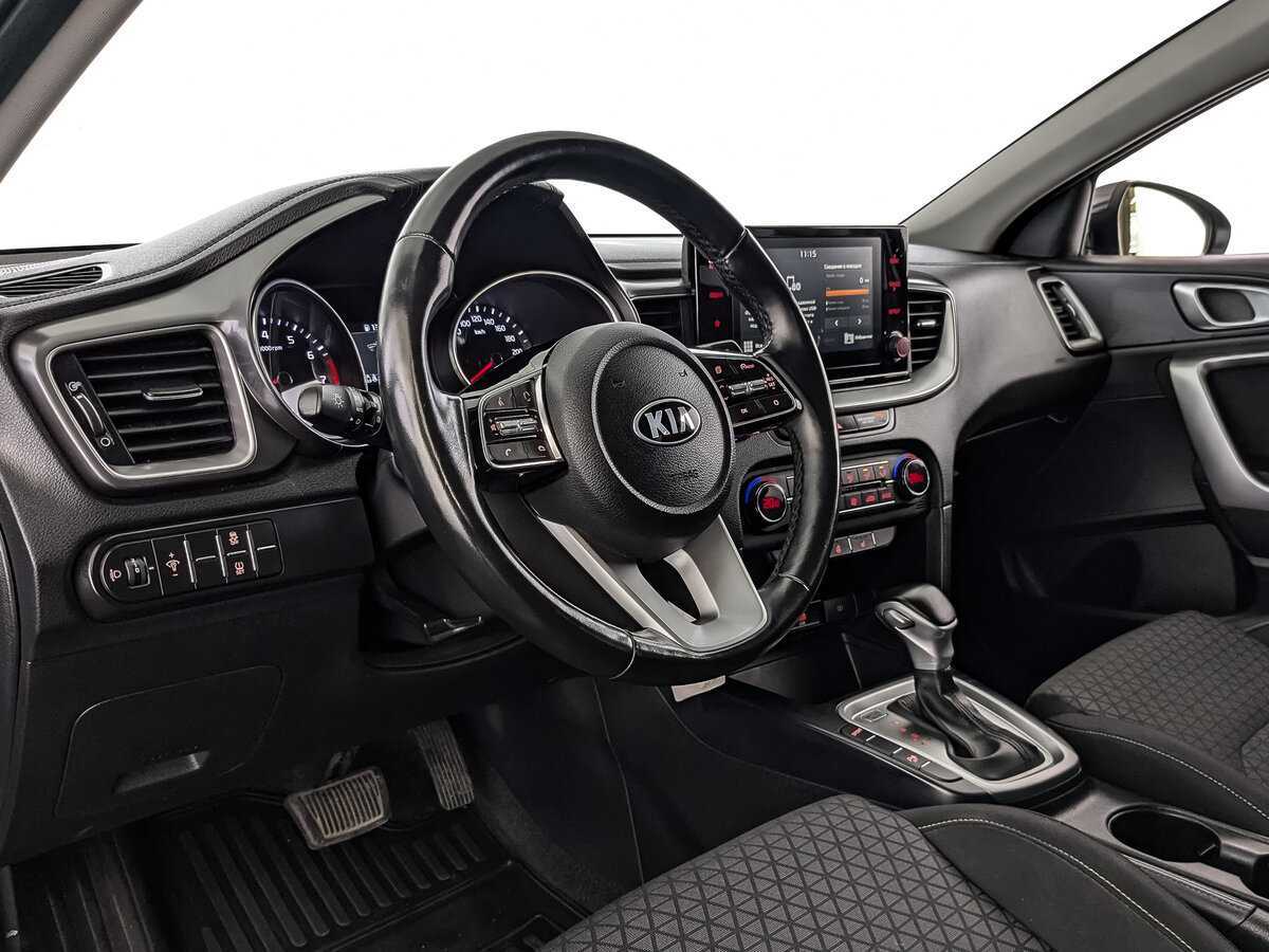 Kia Ceed 2020 года с пробегом. Фото: #14