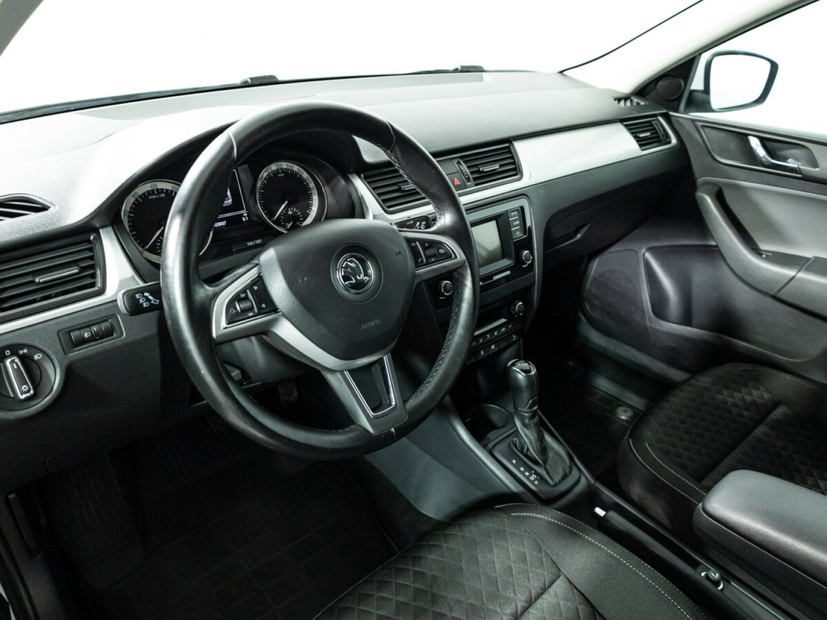 Skoda Rapid 2016 года с пробегом. Фото: #10