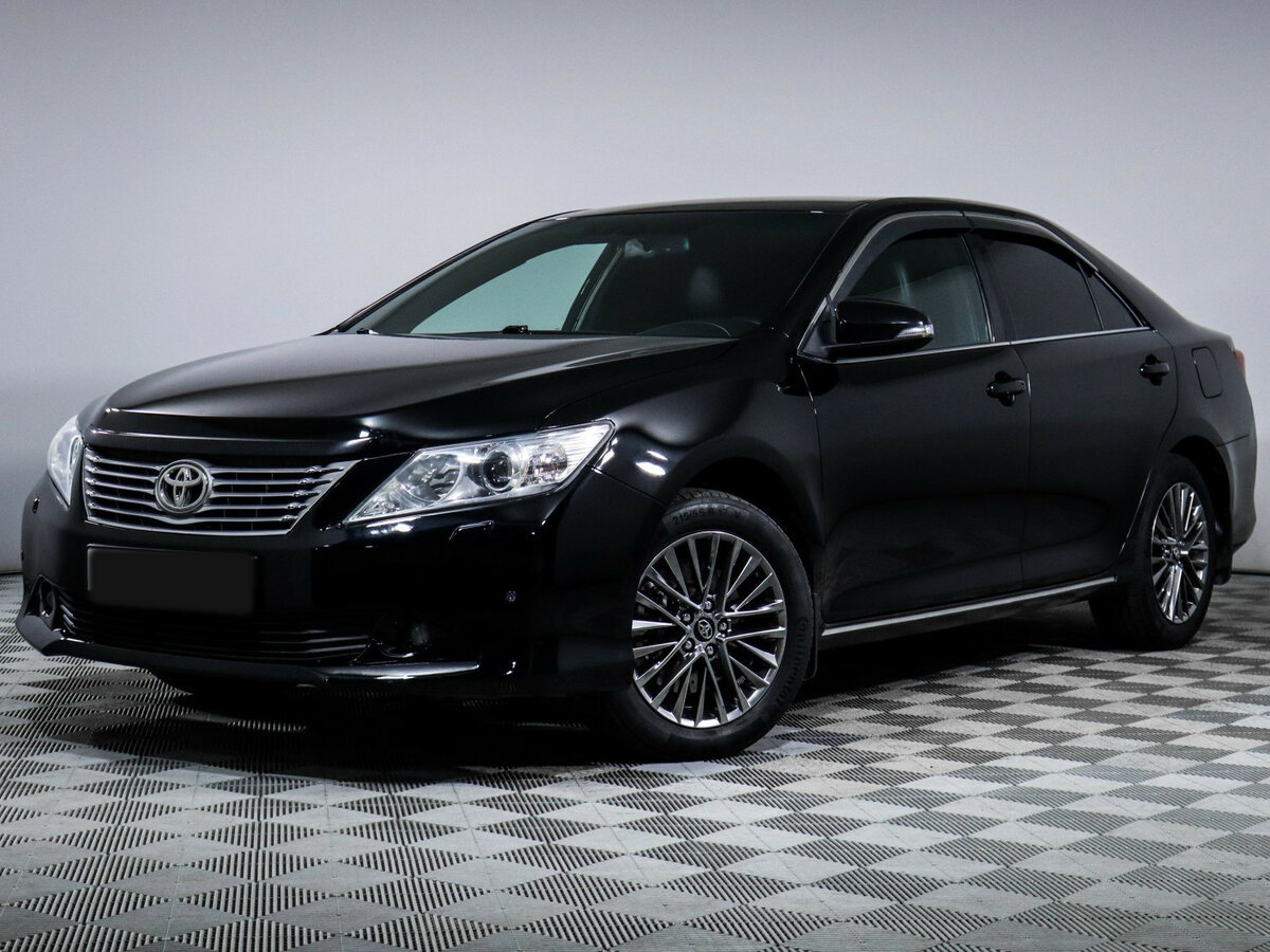 Toyota Camry 2014 года с пробегом. Фото: #0