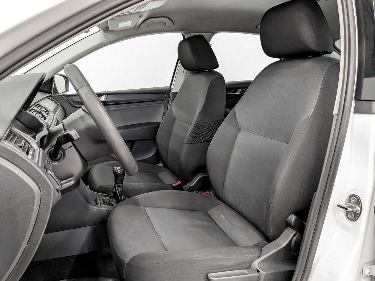 Skoda Rapid 2017 года с пробегом. Фото: #19