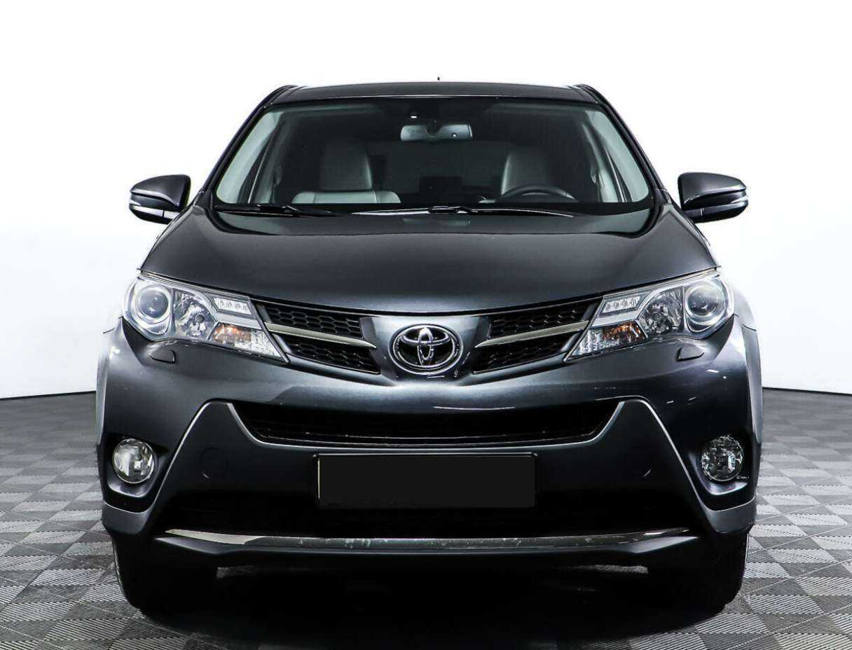 Toyota RAV4 2013 года с пробегом. Фото: #1