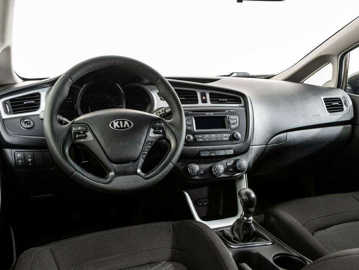 Kia Ceed 2015 года с пробегом. Фото: #10
