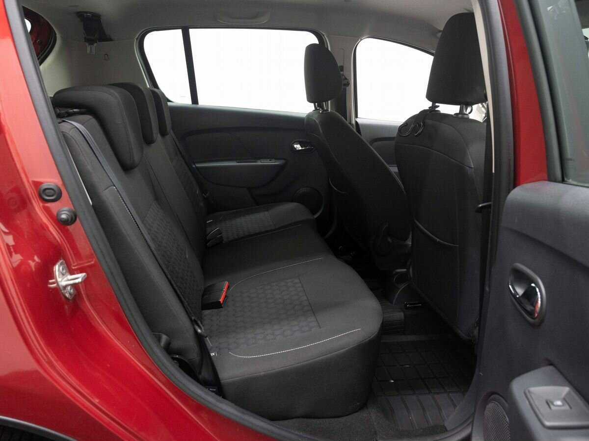Renault Sandero 2017 года с пробегом. Фото: #10