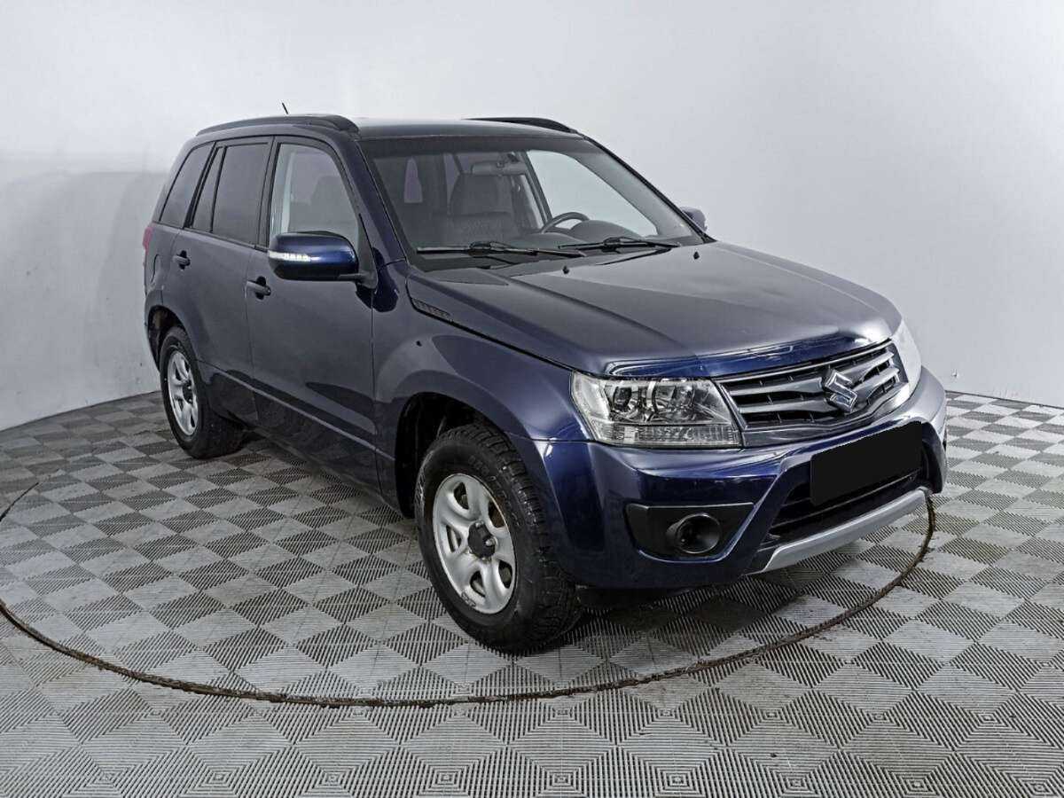 Suzuki Grand Vitara 2012 года с пробегом. Фото: #2