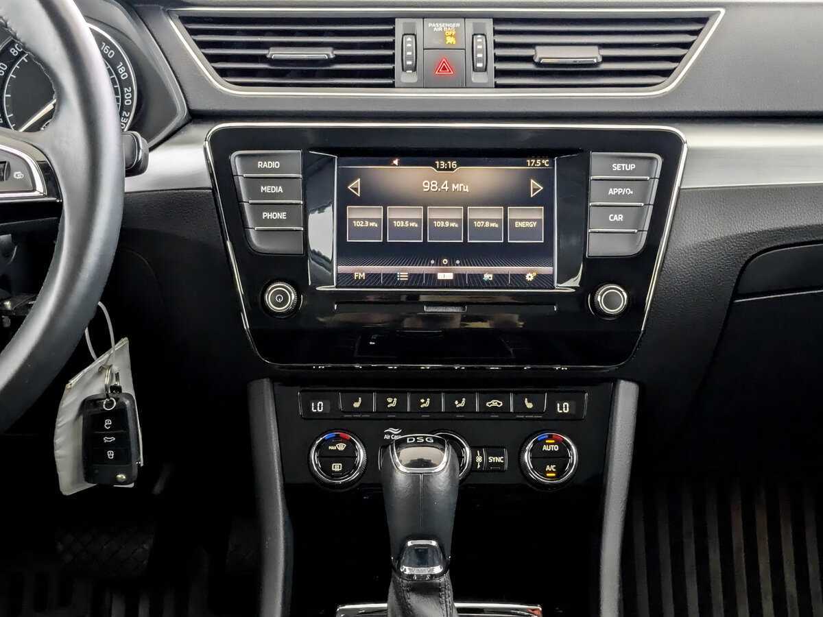 Skoda Superb 2019 года с пробегом. Фото: #12