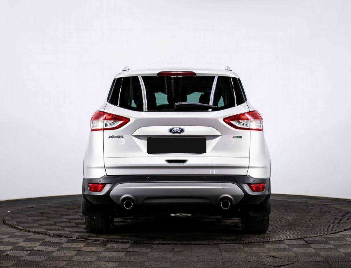 Ford Kuga 2014 года с пробегом. Фото: #4