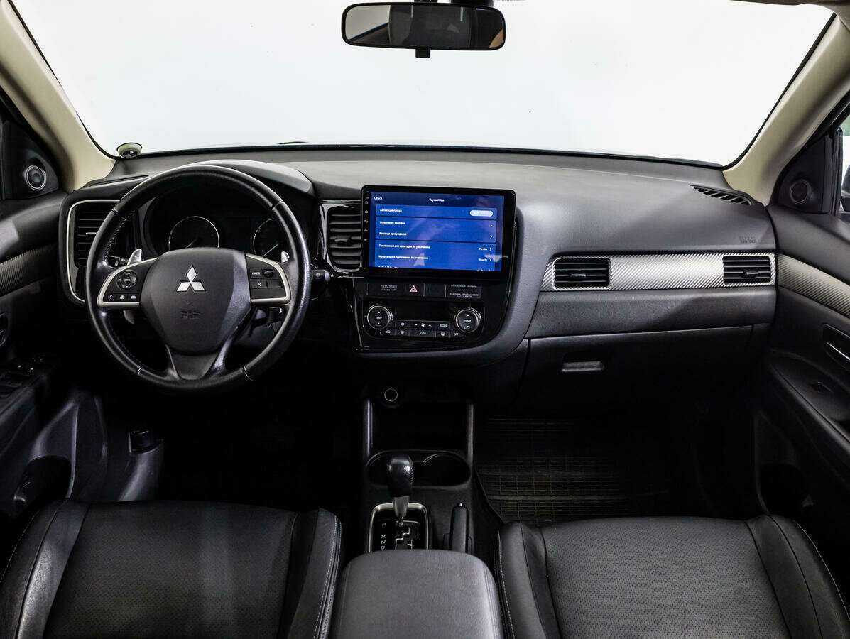 Mitsubishi Outlander 2013 года с пробегом. Фото: #10
