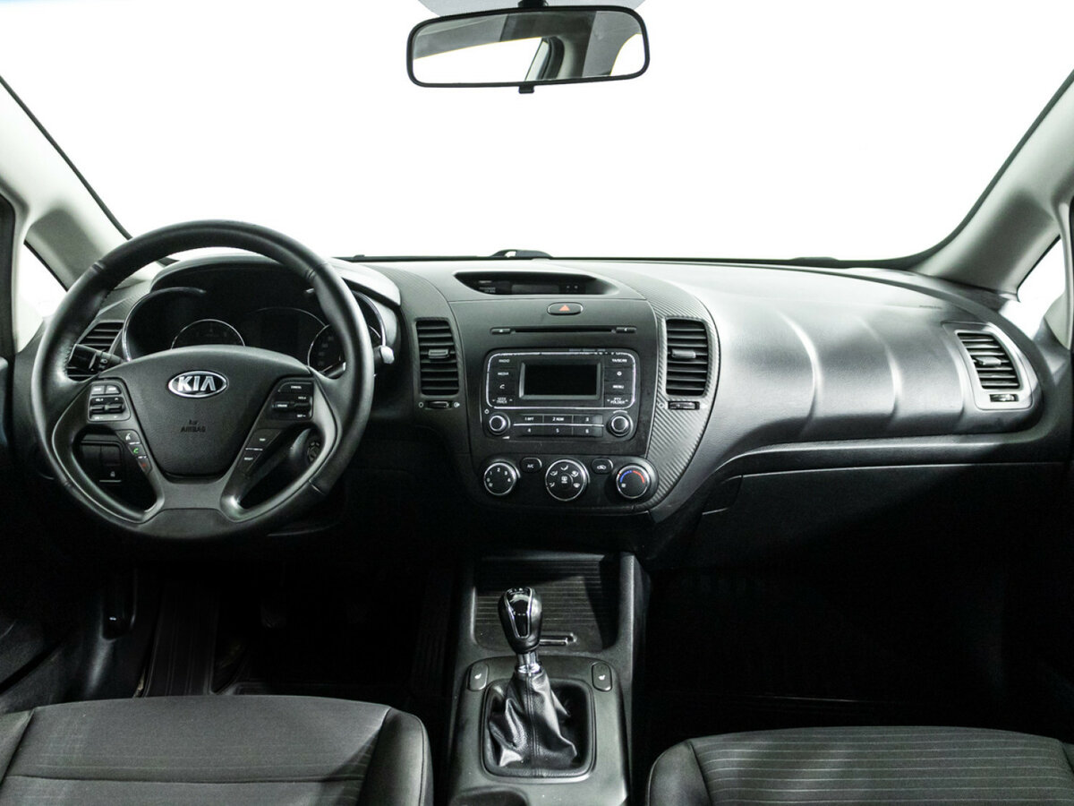 Kia Cerato 2015 года с пробегом. Фото: #12