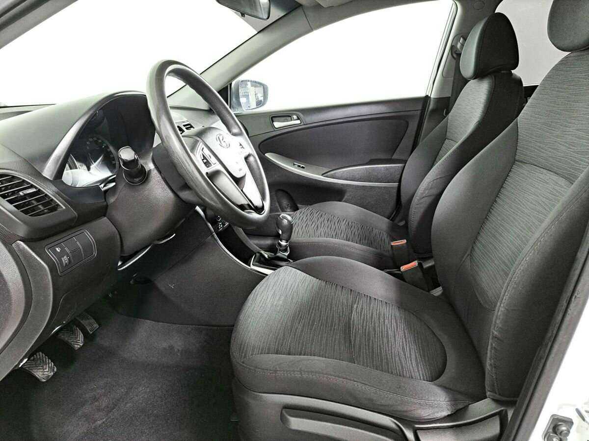 Hyundai Solaris 2016 года с пробегом. Фото: #11