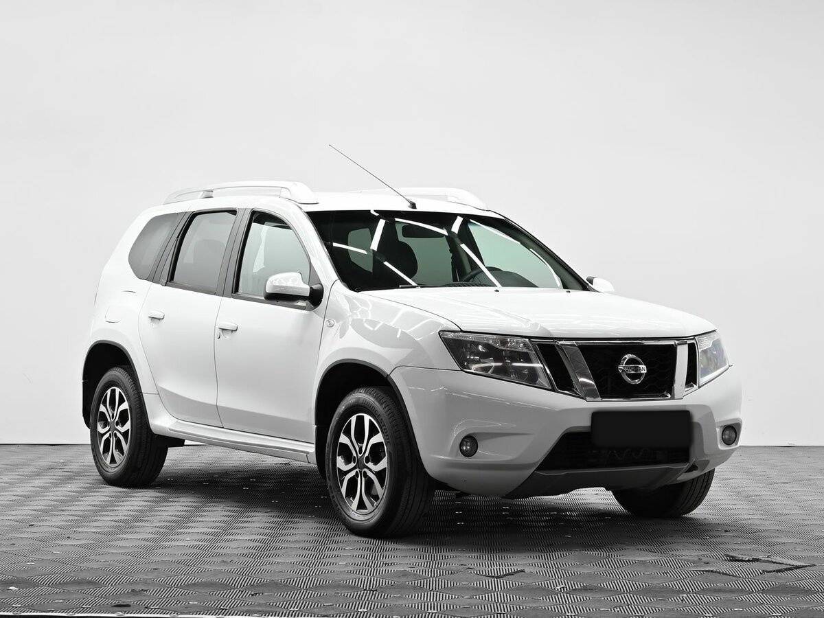 Nissan Terrano 2017 года с пробегом. Фото: #2