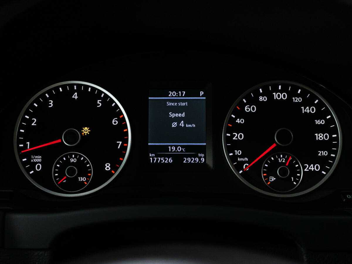 Volkswagen Tiguan 2012 года с пробегом. Фото: #11