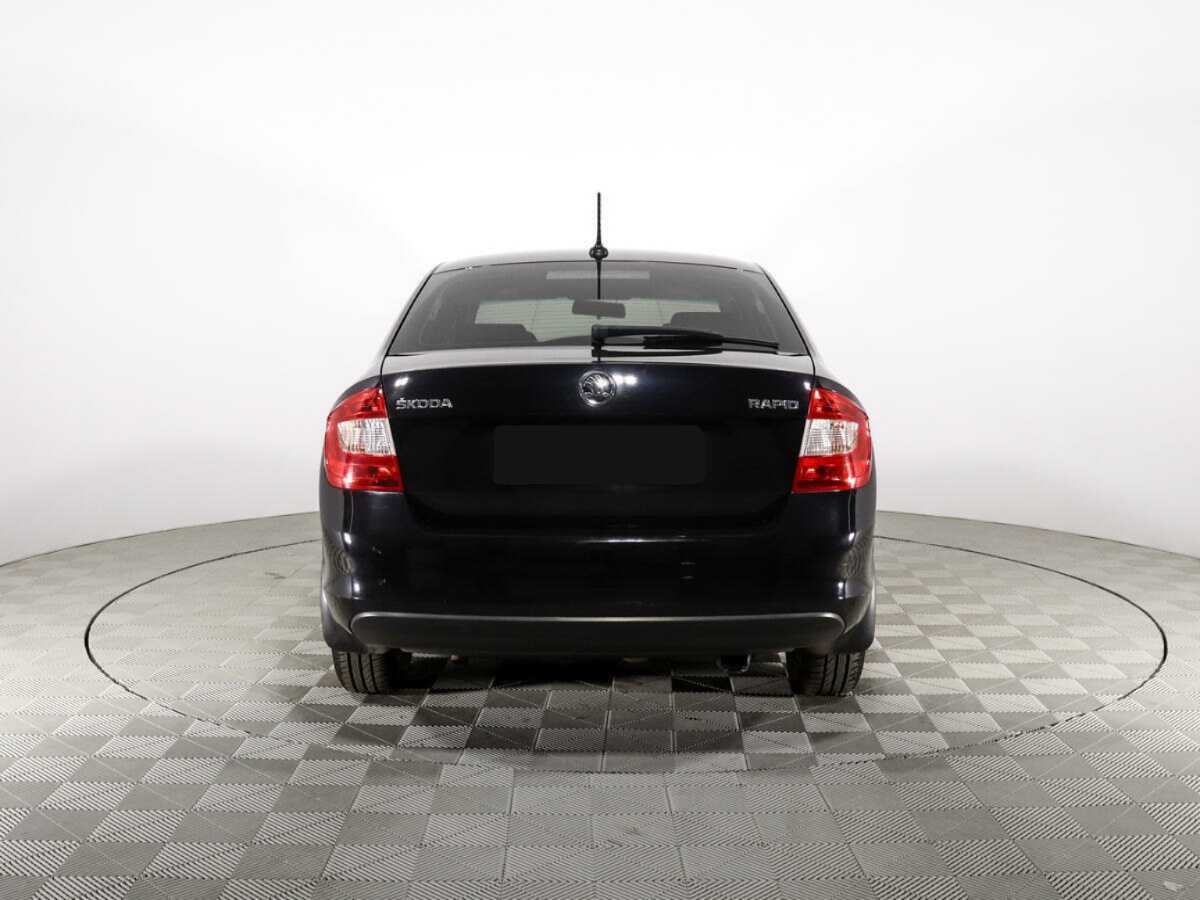 Skoda Rapid 2017 года с пробегом. Фото: #6