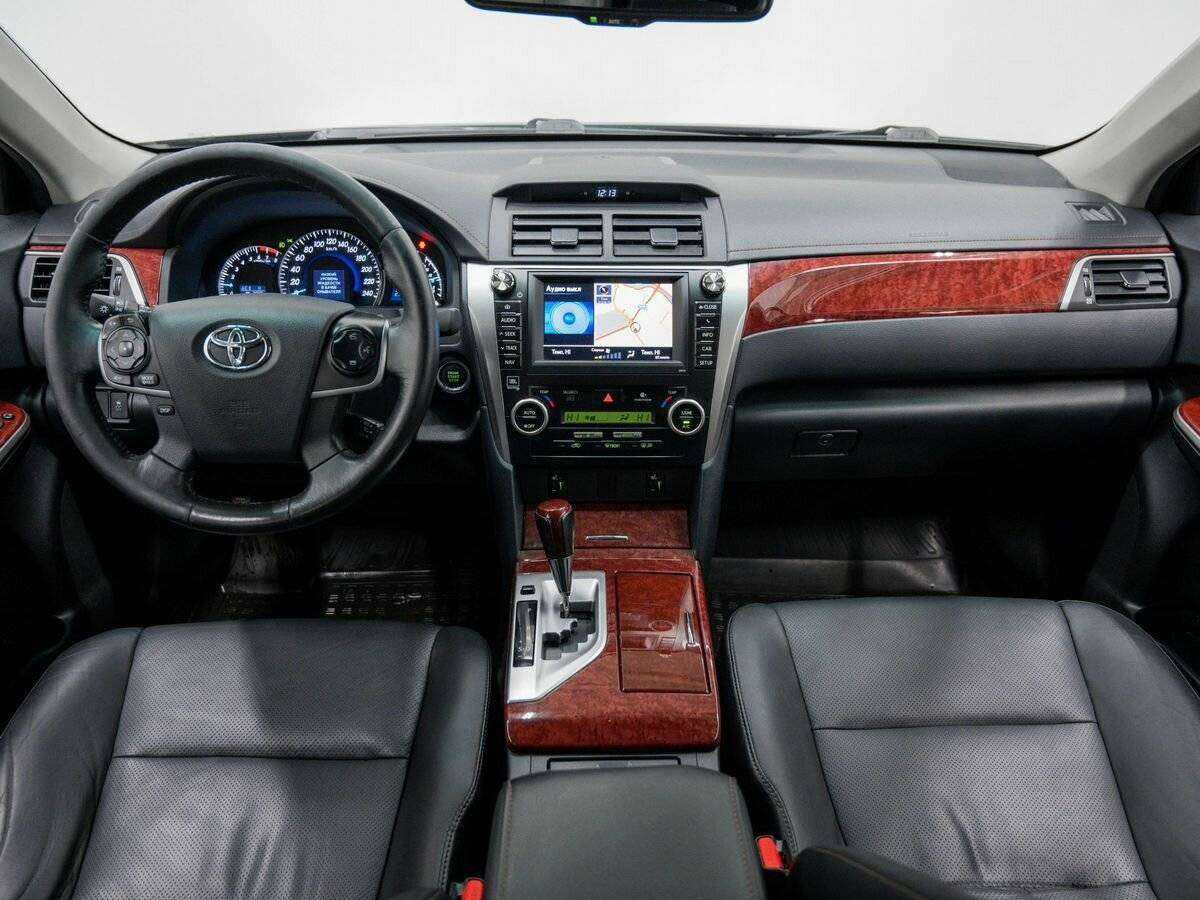 Toyota Camry 2014 года с пробегом. Фото: #10