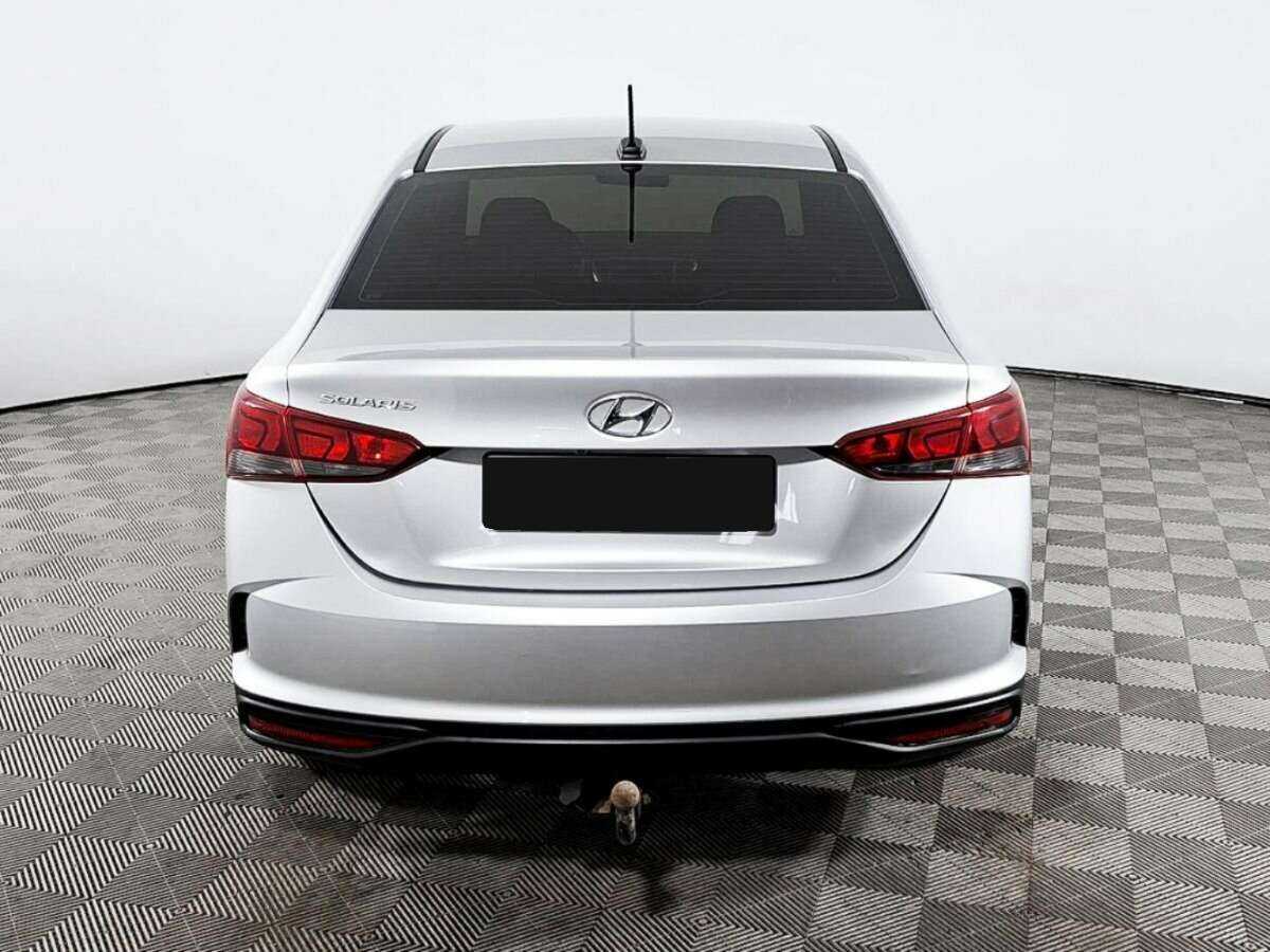 Hyundai Solaris 2021 года с пробегом. Фото: #4