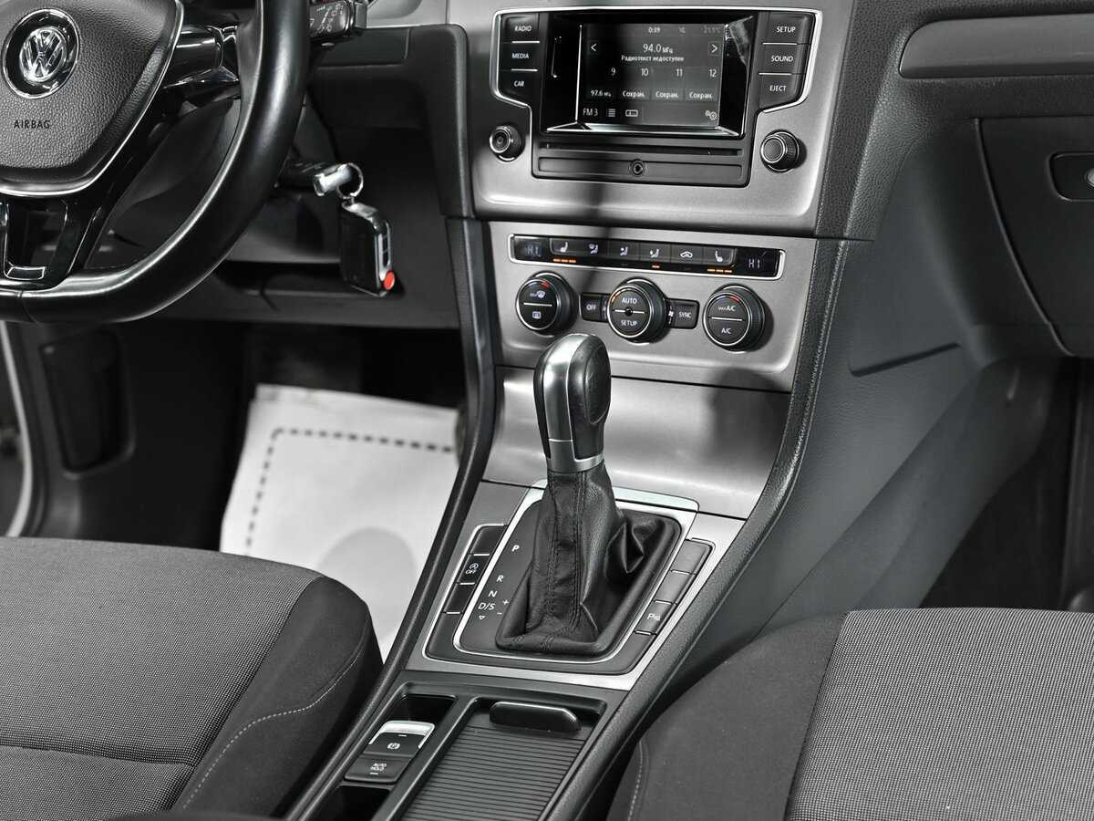 Volkswagen Golf 2013 года с пробегом. Фото: #8